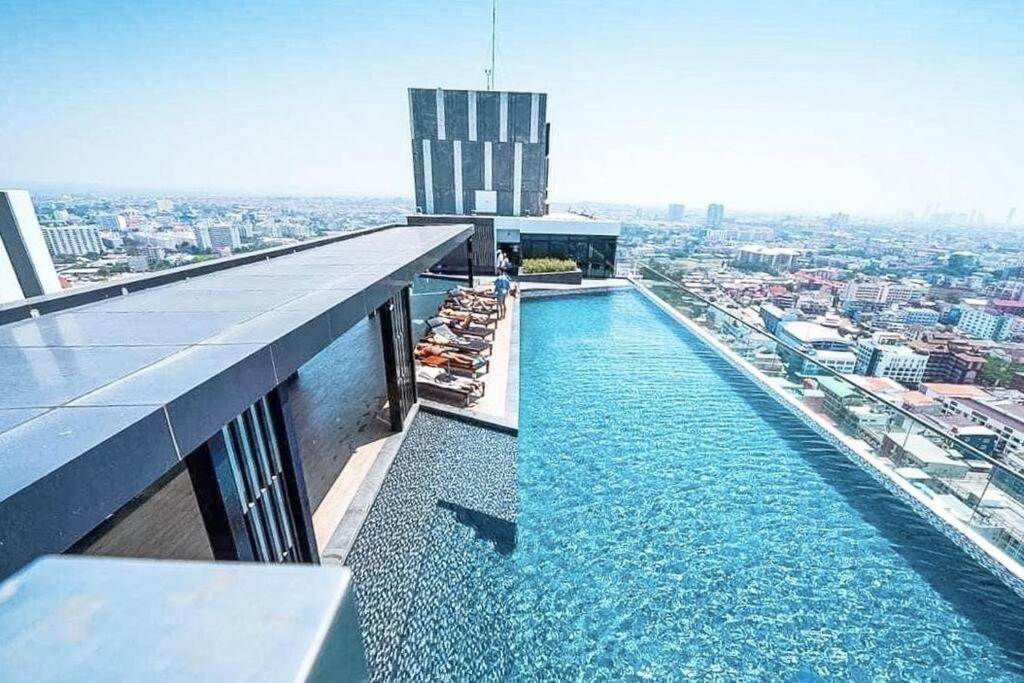 Sea View 2 Bed Room Condo @ Central Pattaya Εξωτερικό φωτογραφία