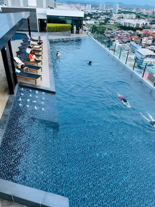 Sea View 2 Bed Room Condo @ Central Pattaya Εξωτερικό φωτογραφία